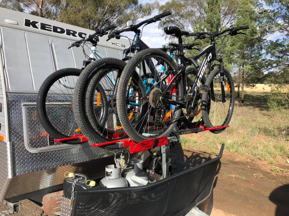 4 bikes on roof rack