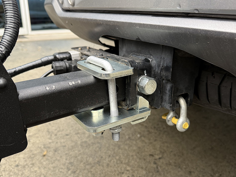 3-In-1 Hitch Clamp